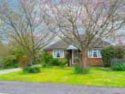 2 Bedroom Bungalow For Sale In Basingstoke, Hampshire