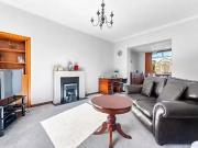 2 Bedroom Bungalow For Sale In birdlaw Street, Kelty, KY4