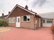 2 bedroom bungalow for sale in Bramall Lane Holmcroft...