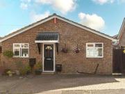 2 Bedroom Bungalow For Sale In Bricket Wood, St. Albans