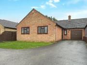 2 Bedroom Bungalow For Sale In Duxford, Cambridge