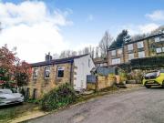 2 Bedroom Bungalow For Sale In Keighley, West Yorkshire