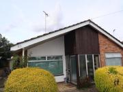 2 Bedroom Bungalow For Sale In Lincoln