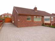 2 Bedroom Bungalow For Sale In Manchester, Greater...