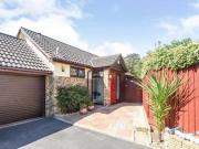 2 bedroom bungalow for sale in Pilgrims Close...