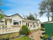 2 Bedroom Bungalow For Sale In Sidcup, Kent