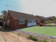 2 bedroom bungalow for sale in St. Andrews Close,...