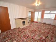 2 bedroom bungalow for sale in Thoresby Avenue,...