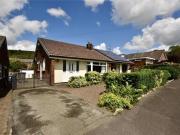 2 Bedroom Bungalow Lancs Oldham 92693409