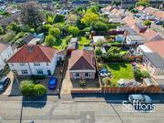 2 Bedroom Bungalow Norwich Norfolk 98386940