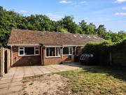 2 Bedroom Bungalow to let