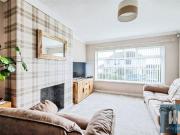 2 bedroom bungalow to rent