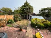 2 bedroom bungalow to rent