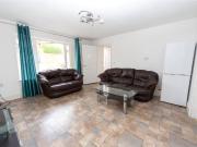 2 bedroom bungalow to rent