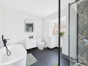 2 bedroom bungalow to rent