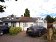 2 bedroom bungalow to rent