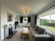 2 bedroom bungalow to rent