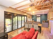 2 bedroom bungalow to rent