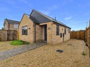 2 bedroom bungalow to rent