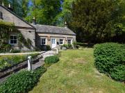 2 bedroom bungalow to rent