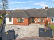 2 Bedroom Bungalow Warrington Warrington 90354867