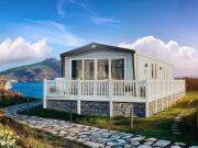 2 bedroom lodge for sale