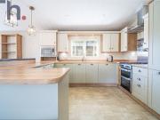 2 bedroom chalet for sale