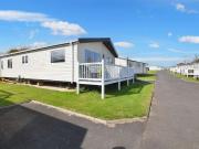 2 Bedroom Chalet House