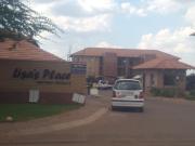 2 Bedroom Cluster To Let in Montana