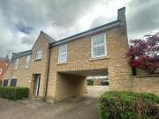 2 Bedroom Coach House For Rent In Basingstoke, Hampshire