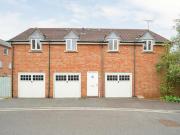 2 Bedroom Coach House For Sale In Portishead, Bristol