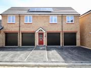 2 bedroom coach house to rent