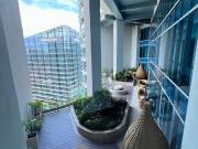 2 Bedroom Condo FOR SALE in Uptown Parksuites BGC