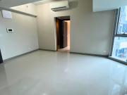 2 Bedroom Condo FOR SALE in Uptown Parksuites BGC across...