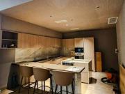 2 Bedroom Condo unit with Private entrance for lease/...