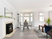 2 bedroom conversion flat with 1 reception and 2...