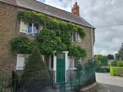 2 bedroom cottage for rent in Cross Cottage, Church...