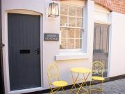 2 bedroom cottage for rent in Horninglow Street...