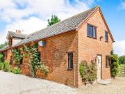 2 Bedroom Cottage For Rent In Wootton