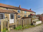 2 bedroom cottage for sale