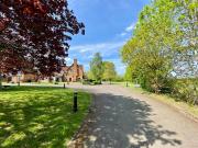 2 bedroom cottage for sale