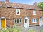 2 bedroom cottage for sale