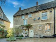 2 bedroom cottage for sale