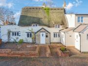 2 bedroom cottage for sale