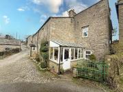 2 bedroom cottage for sale