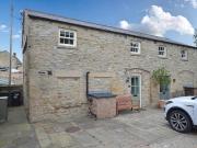 2 bedroom cottage for sale