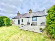 2 bedroom cottage for sale