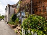 2 bedroom cottage for sale