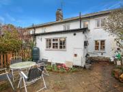 2 bedroom cottage for sale