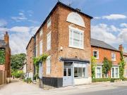 3 bedroom cottage for sale